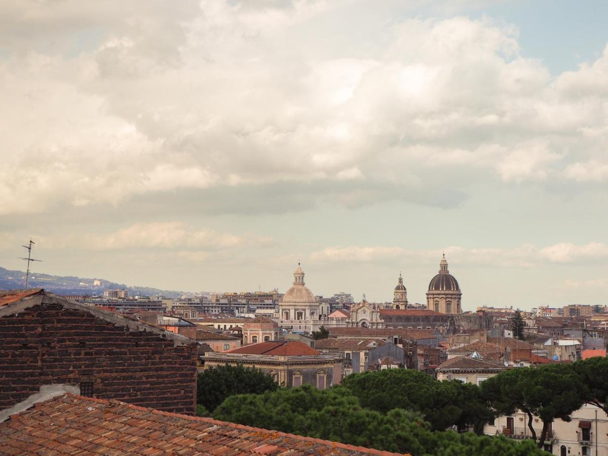 Dietro Il Castello คาตาเนีย ภายนอก รูปภาพ